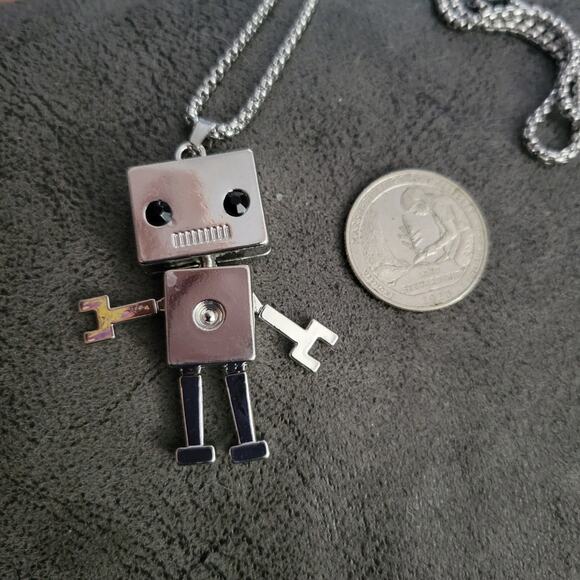 Robot with moving limbs pendant necklace, stainless steel chain - Picture 3 of 5